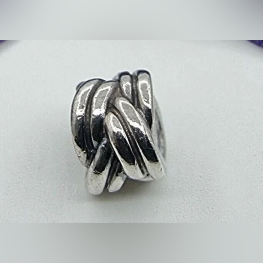 PANDORA Sterling Silver "Forget Me Knot" Twist Braid Charm - RETIRED